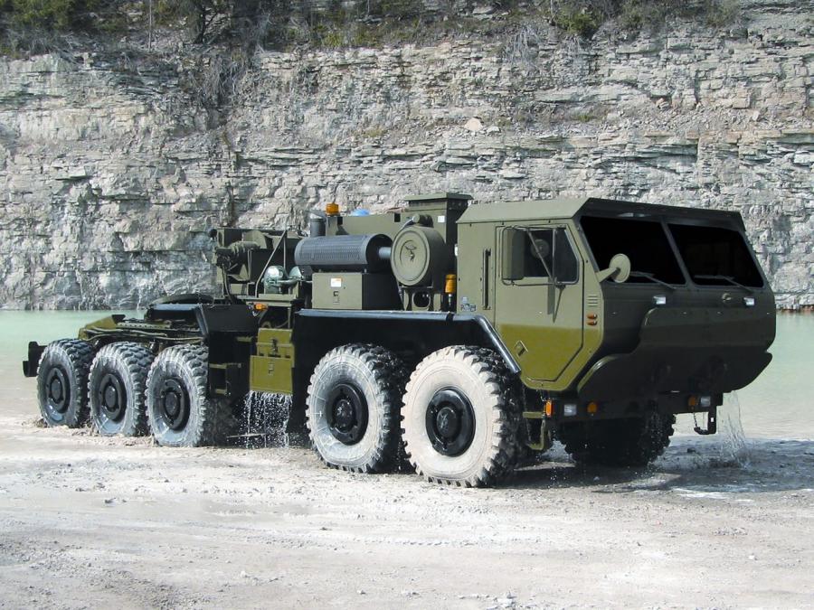 Oshkosh LVSR Tractor (MKR16) '2009